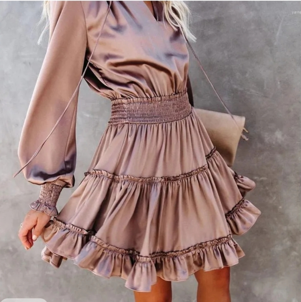 Aeom Satin Mauve Ruffled Long Sleeve Dress Small - Picture 2 of 16
